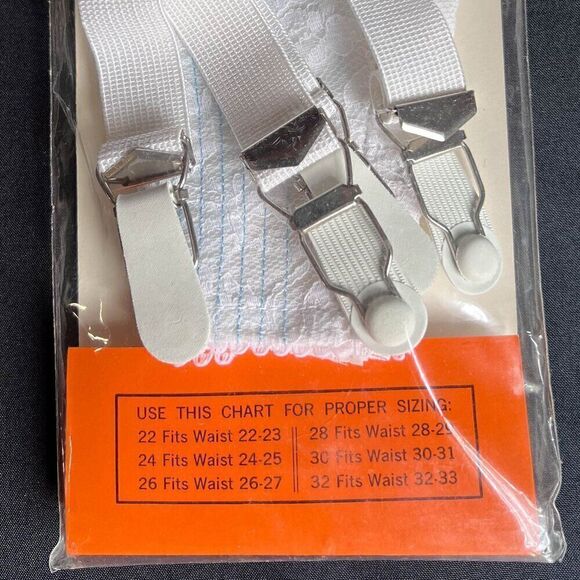 Vintage NWT Garter Belt Pin up girl Lace White size 22 read description on size - Picture 2 of 4